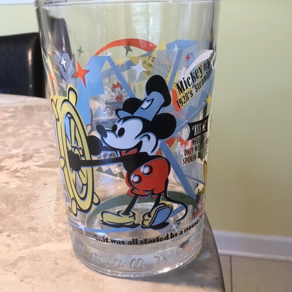 Disney World/ McDonald’s Other - Walt Disney 100 years of Magic  Glass (McDonald’s)